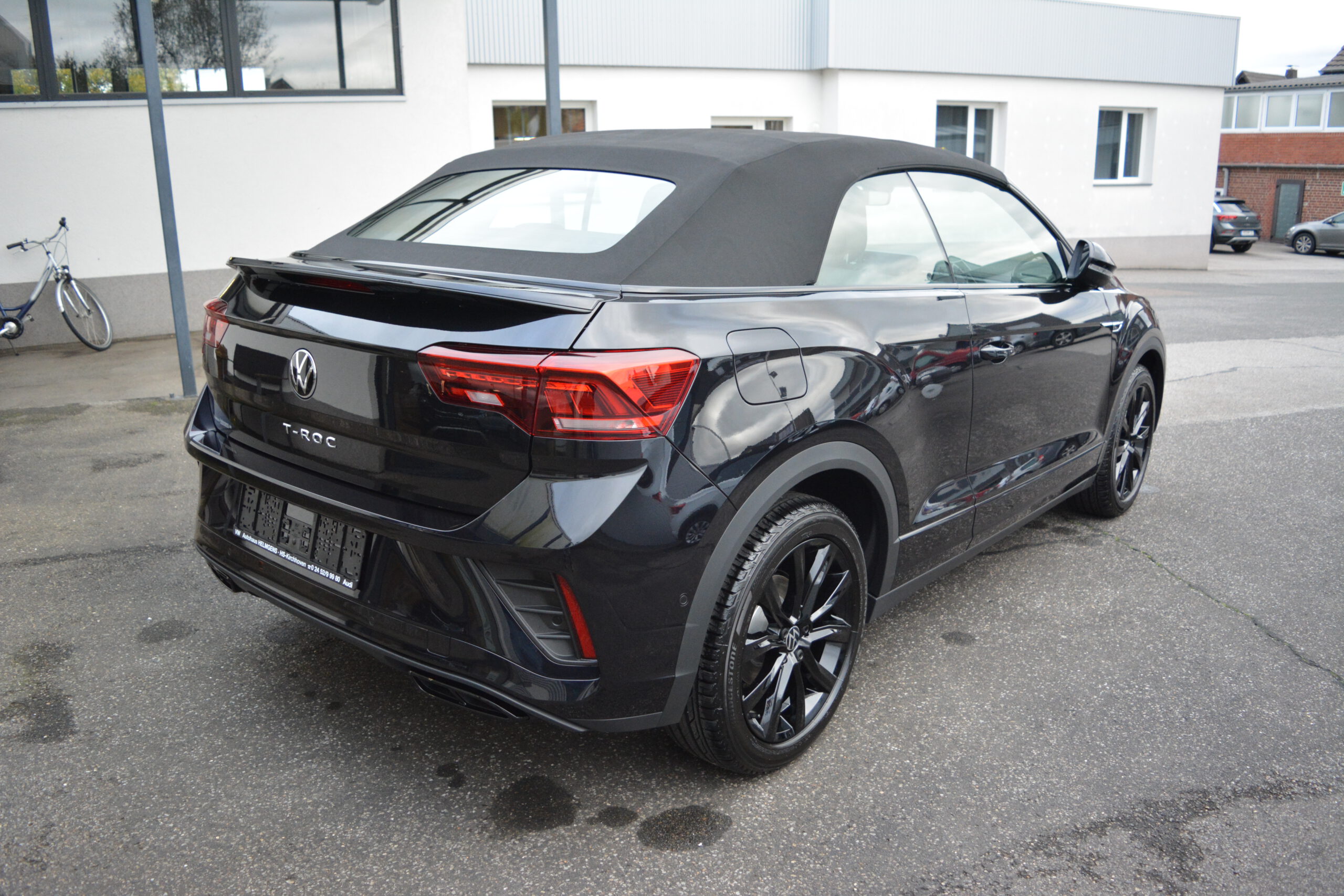 Volkswagen T-Roc Cabrio1.5TSI DSG R-Line DESIGN NAVI LED KA