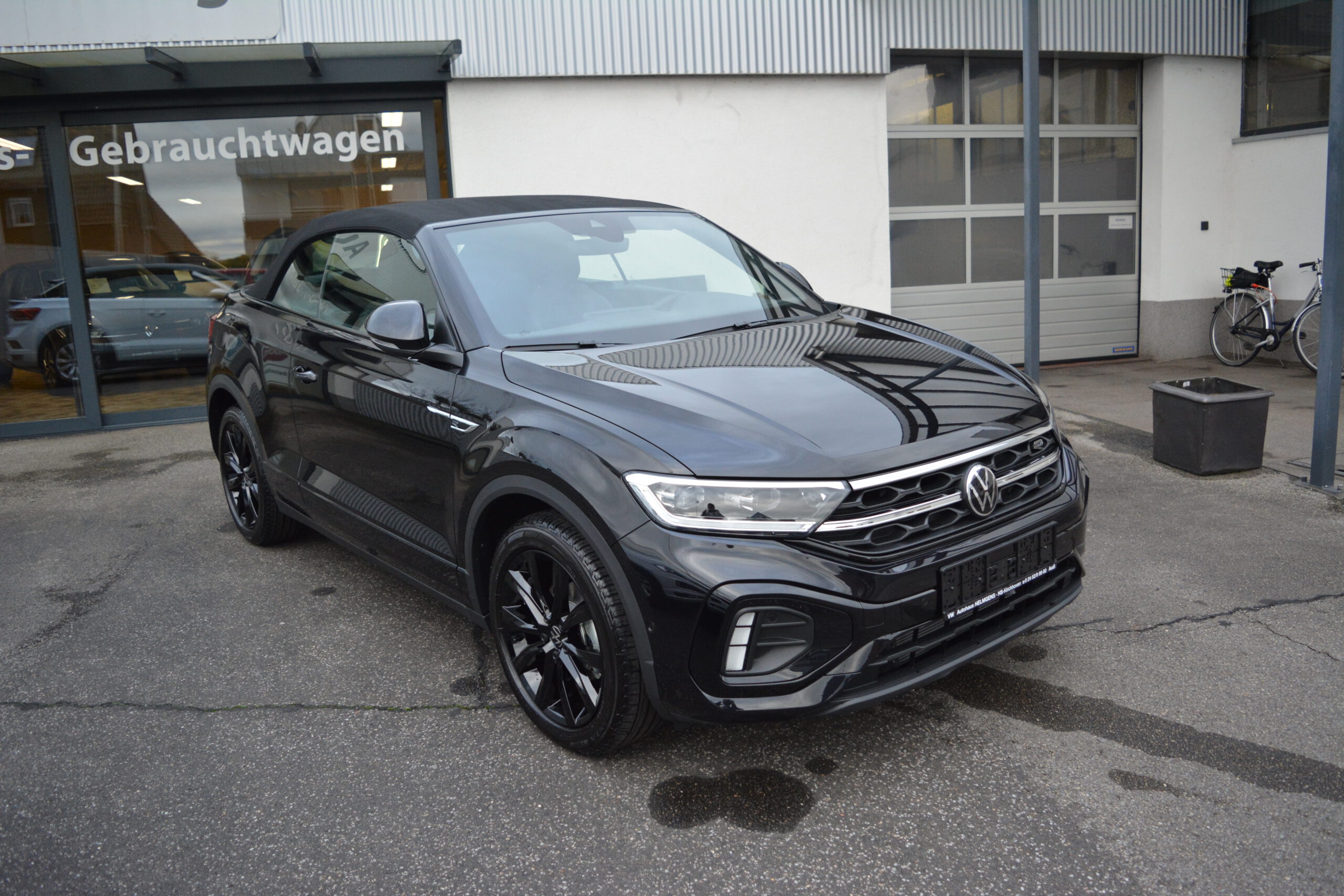 Volkswagen T-Roc Cabrio1.5TSI DSG R-Line DESIGN NAVI LED KA