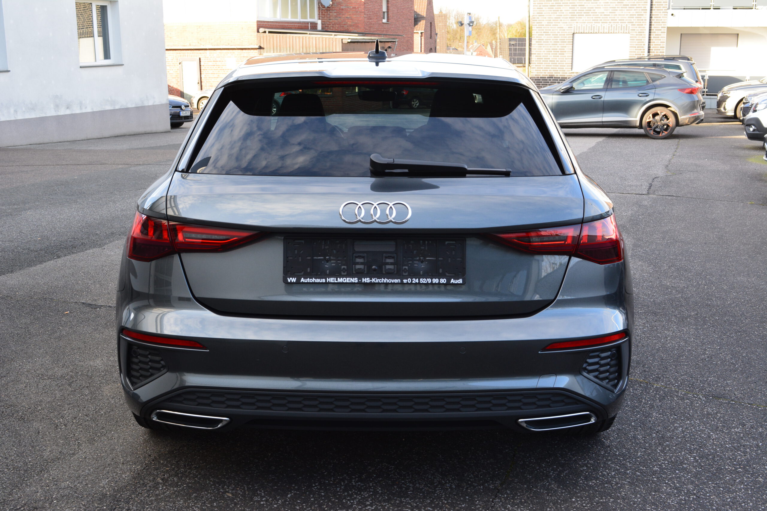 Audi A3 35 TFSI S tronic Sline Sportback LED SHZ GRA