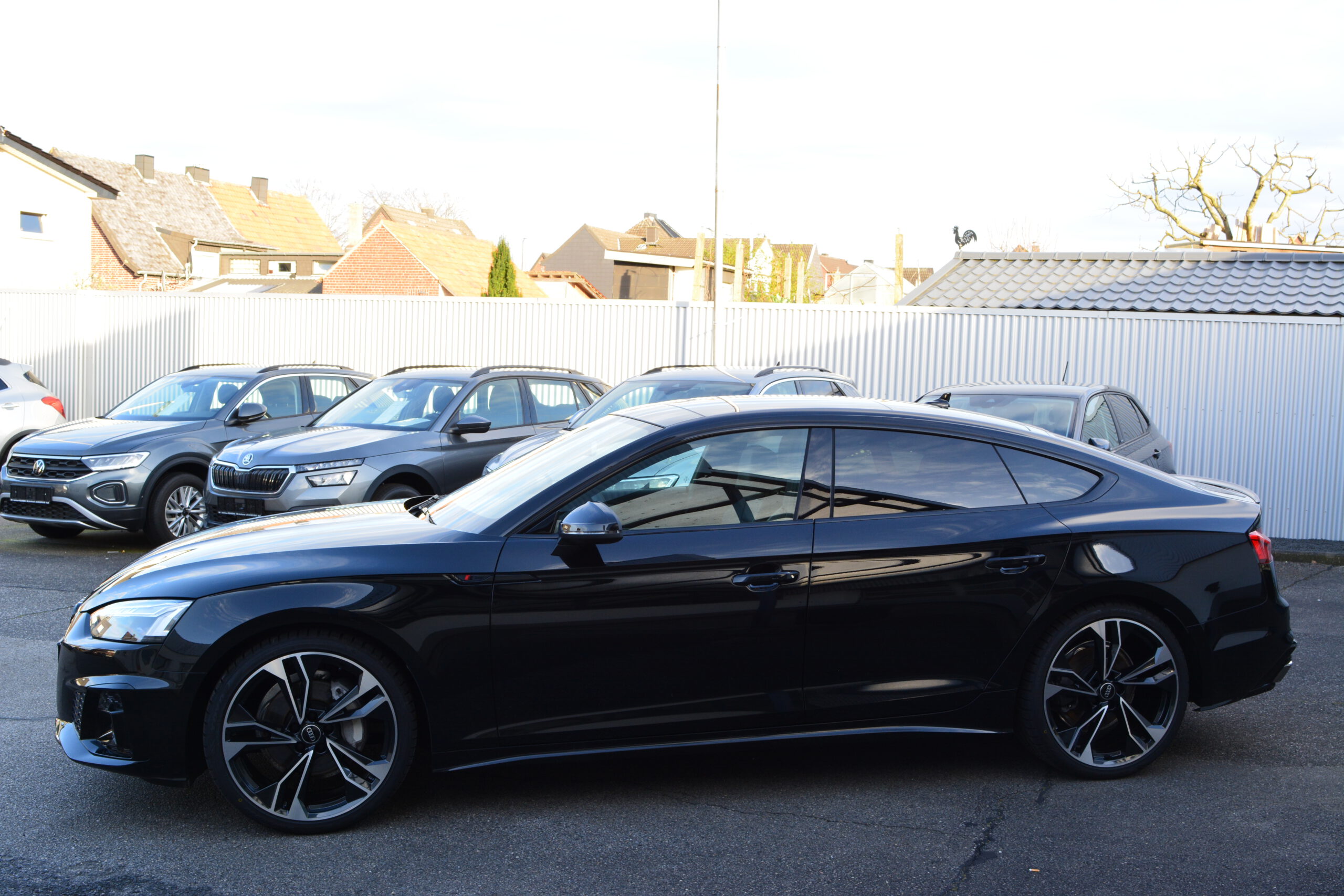 Audi A5 40TFSI QUATTRO Sline Business NAVI MATRIX PANO