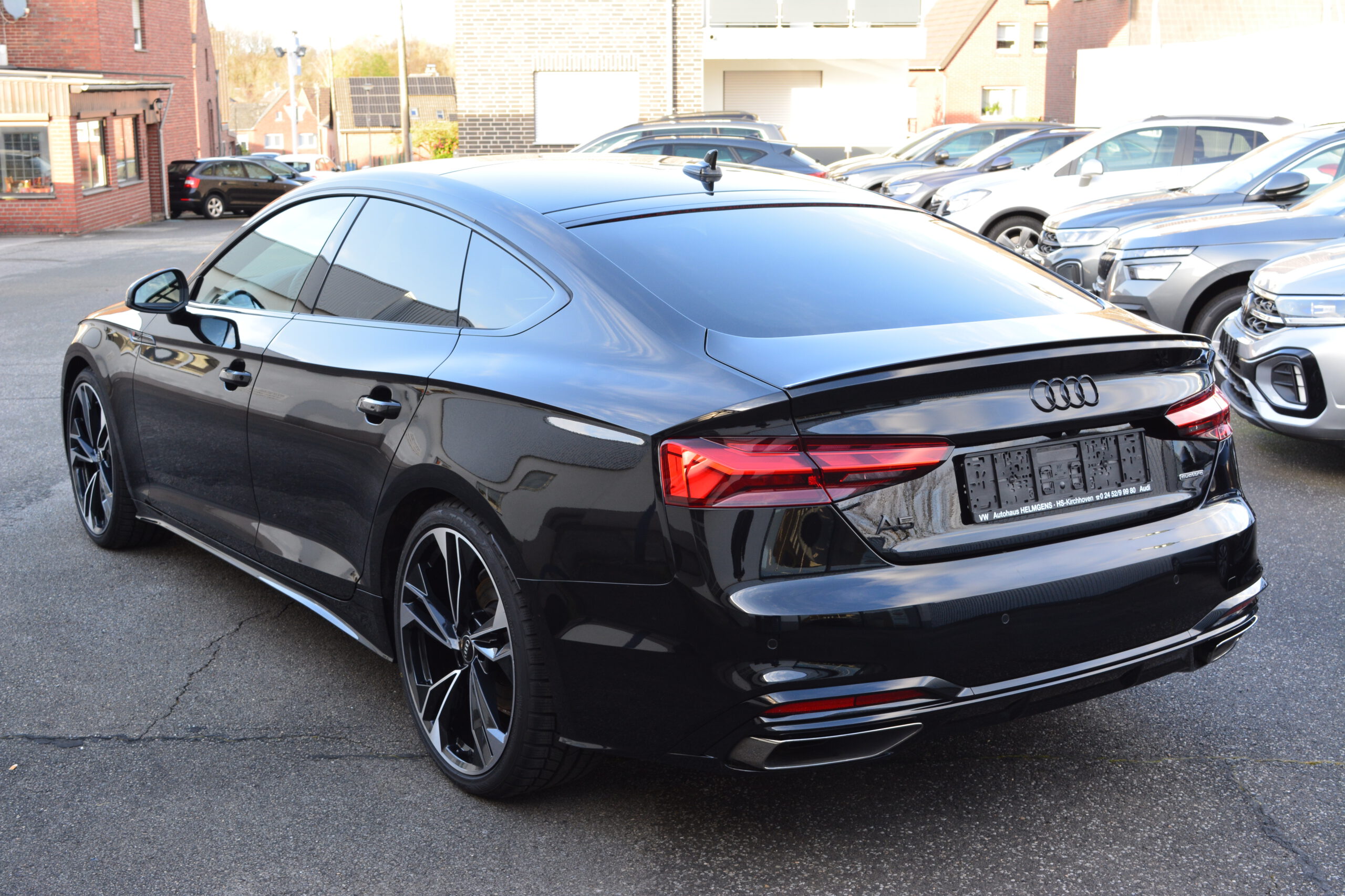 Audi A5 40TFSI QUATTRO Sline Business NAVI MATRIX PANO