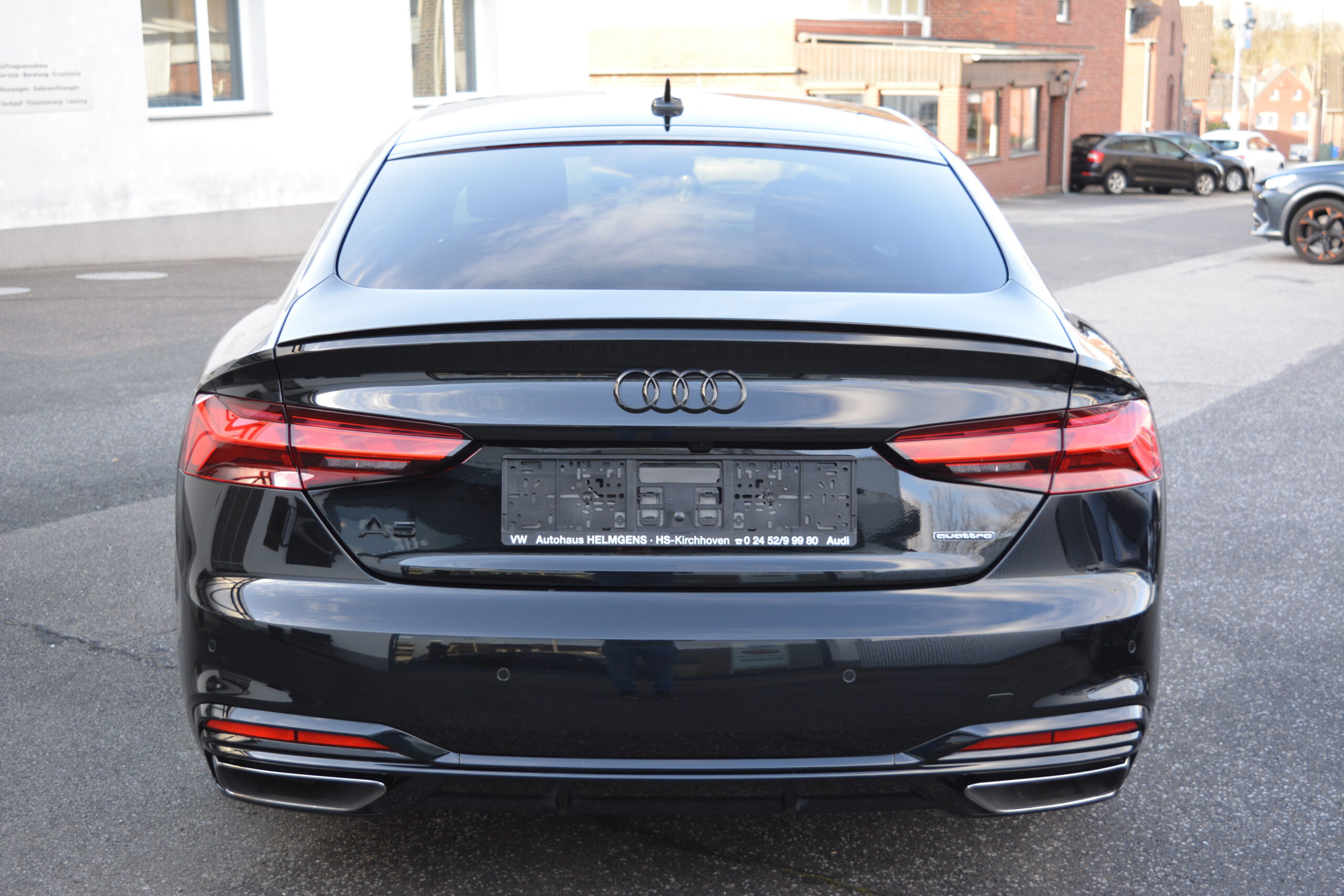 Audi A5 40TFSI QUATTRO Sline Business NAVI MATRIX PANO