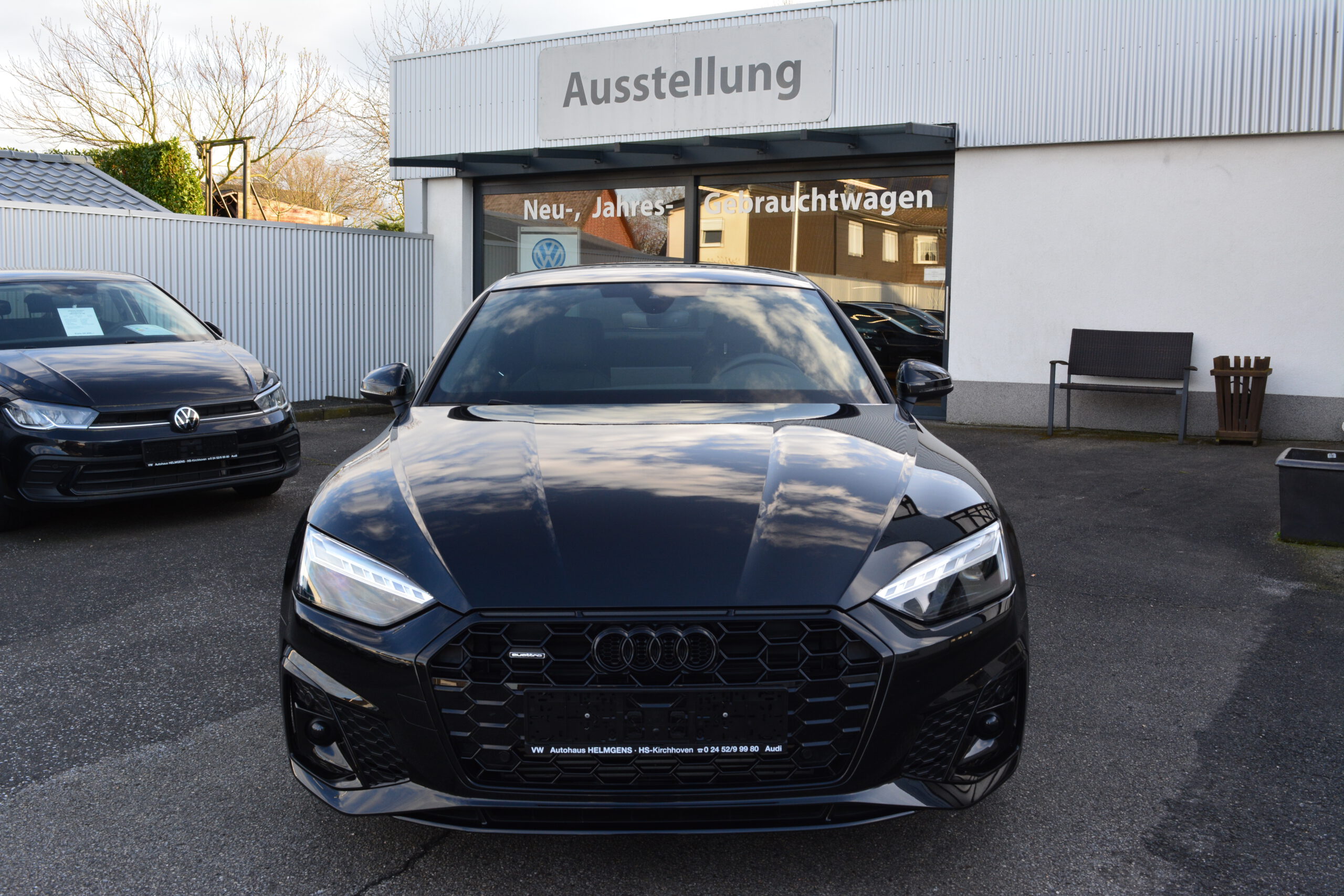 Audi A5 40TFSI QUATTRO Sline Business NAVI MATRIX PANO