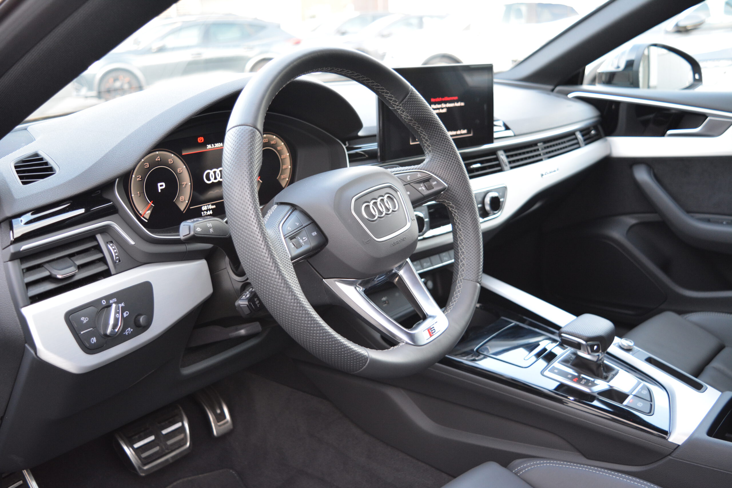 Audi A5 40TFSI QUATTRO Sline Business NAVI MATRIX PANO