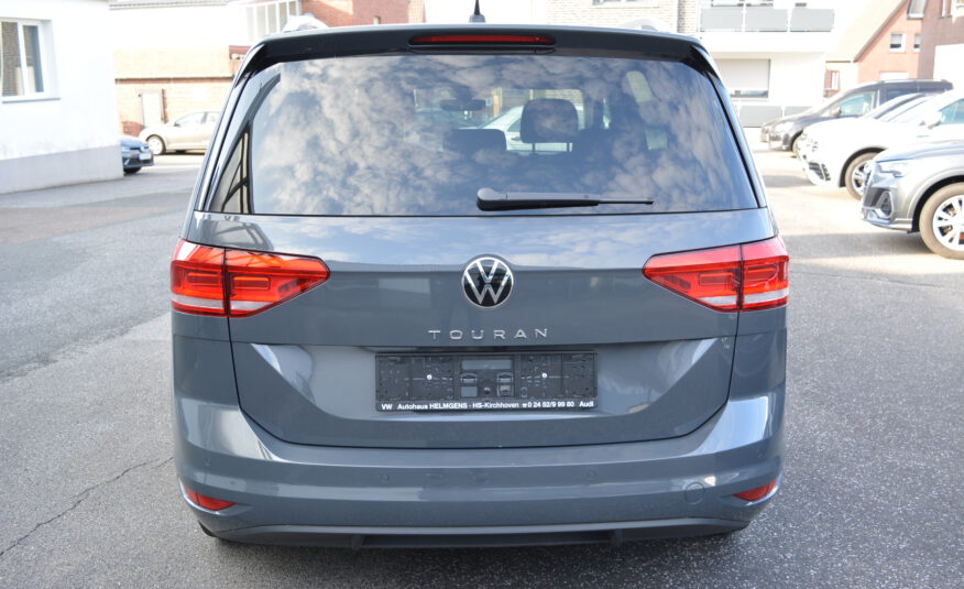 VW Touran 1.5 TSI DSG MOVE IQ 7Sitze NAVI KAM ACC