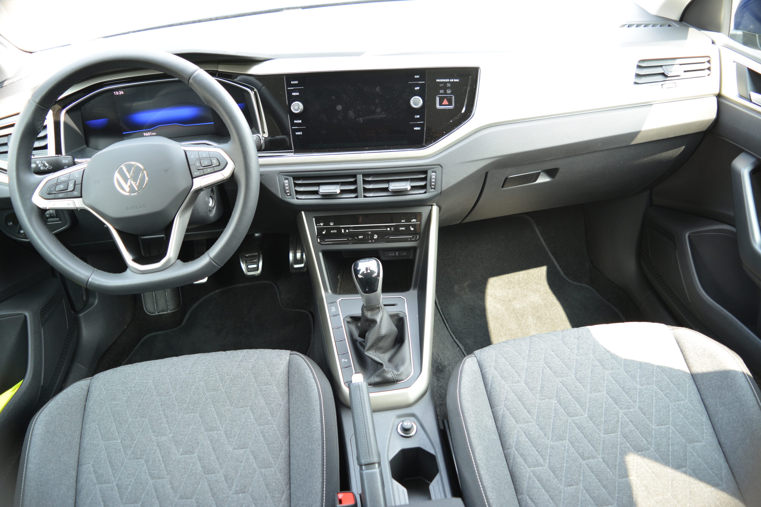 VW Polo 1.0 TSI OPF Move LED ACC APP IQ Drive PDC