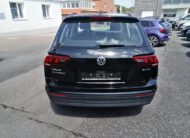 VW TIGUAN 2.0 TDI SCR Comfortline AHK SHZ PDC LEDER LMF