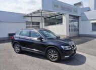 VW TIGUAN 2.0 TDI SCR Comfortline AHK SHZ PDC LEDER LMF