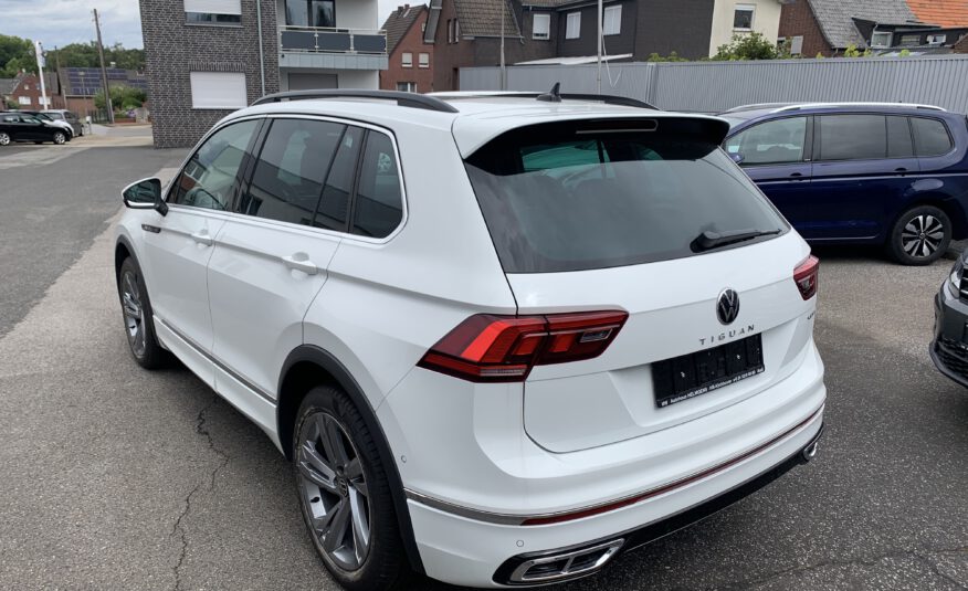 VW TIGUAN 2.0TDI 200PS DSG 4M R-Line AHK NAVI PANO