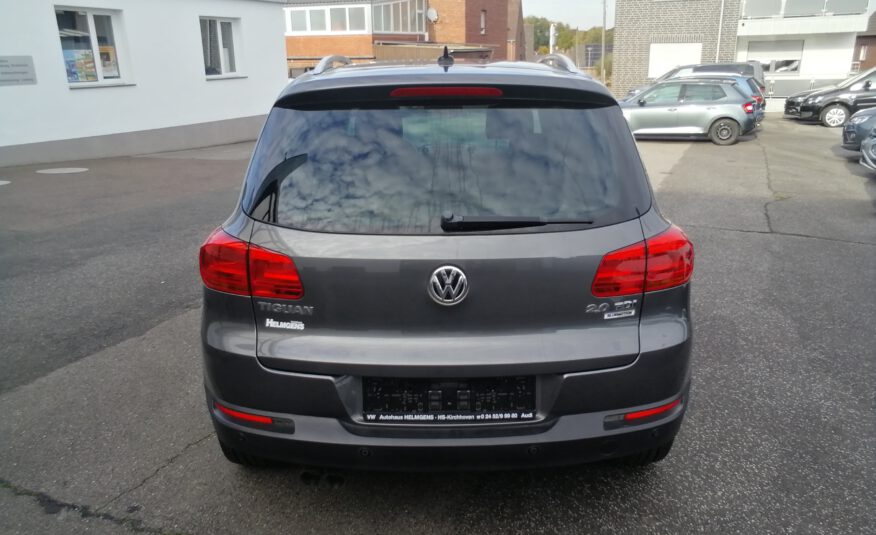 VW TIGUAN 2.0 TDI SCR BlueMotion Technology Lounge Sp