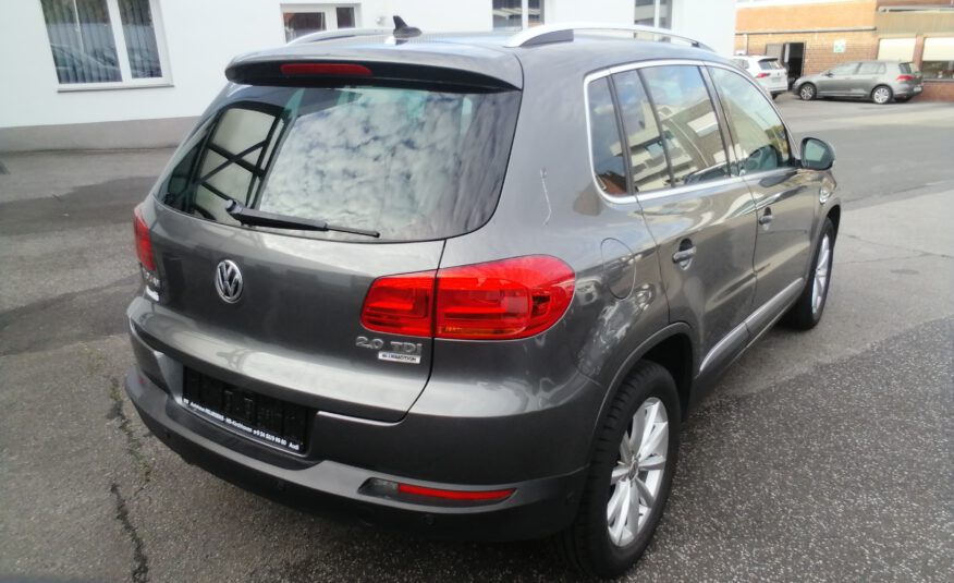 VW TIGUAN 2.0 TDI SCR BlueMotion Technology Lounge Sp