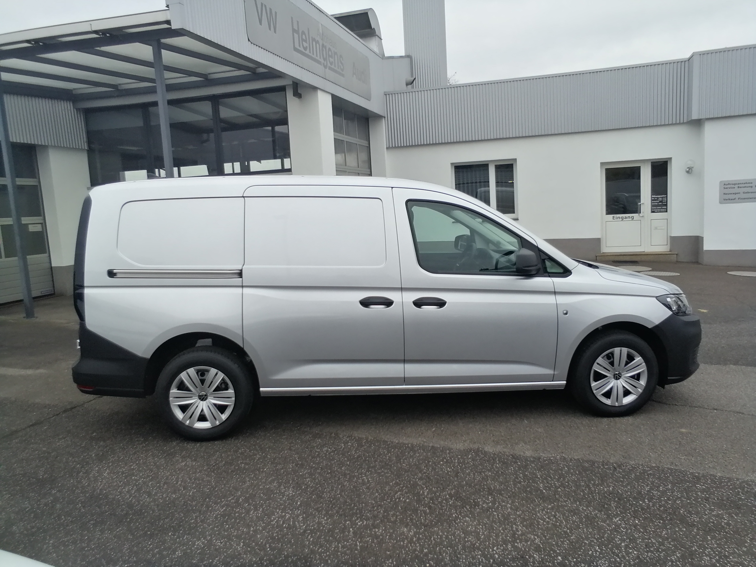 VW CADDY 2,0 TDI Maxi PDC APP KLIMA