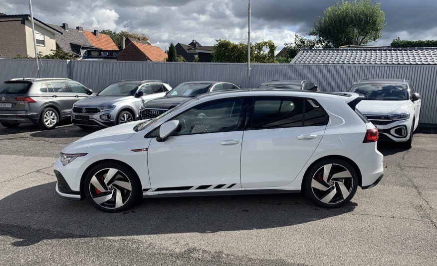 VW GOLF GTI Clubsport NAVI PANO LED KAM SOUNDS.