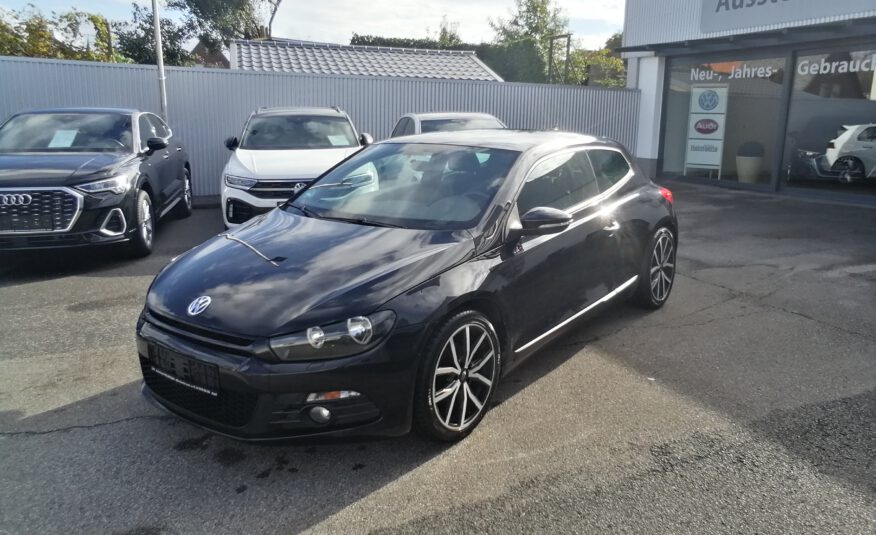 VW Scirocco 1.4 TSI 122 PS NAVI SHZ PDC