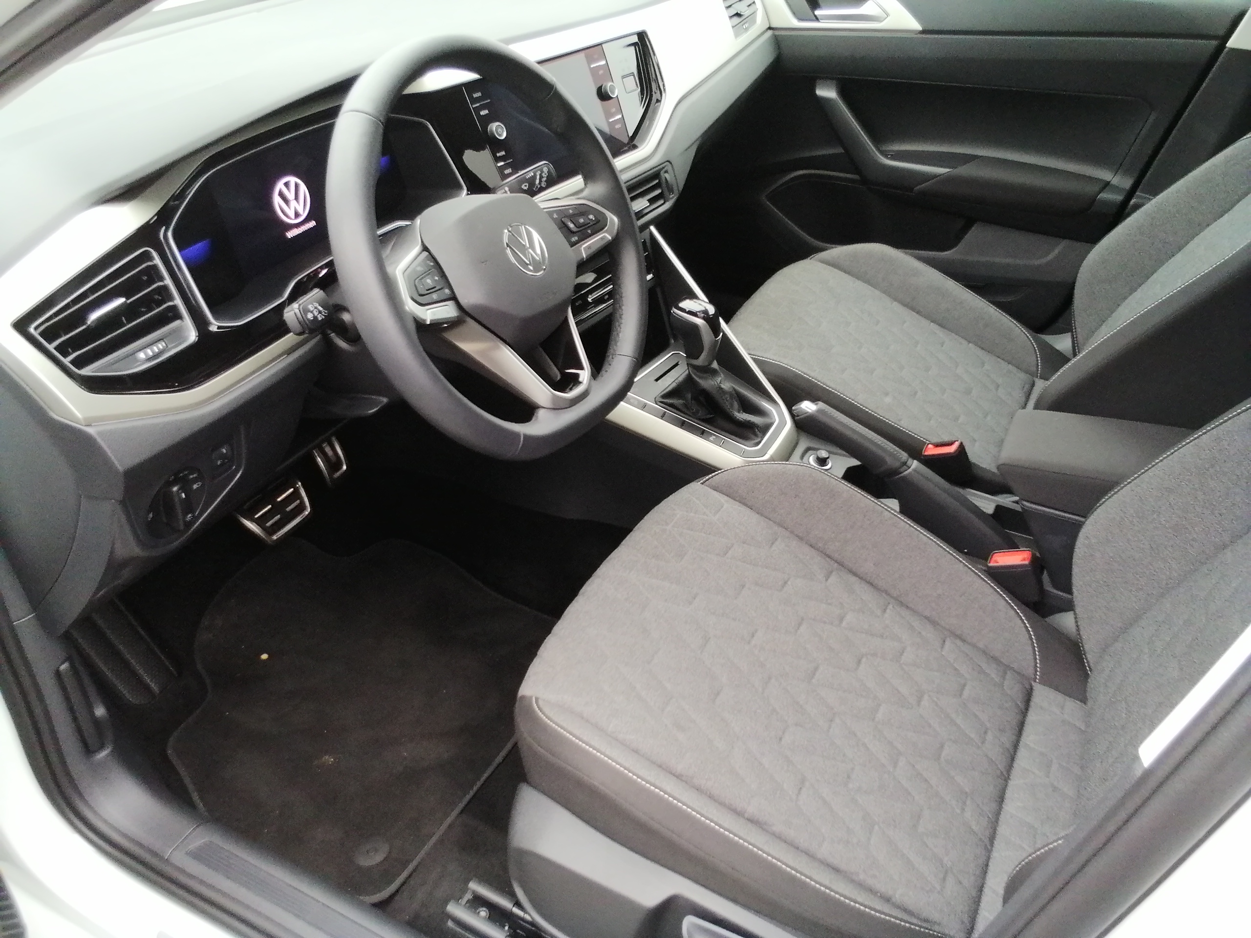 VW TAIGO DSG Move LED ACC LMF APP