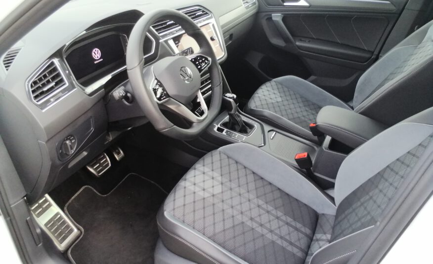 VW TIGUAN 1.5 TSI OPF DSG R-Line NAVI LED ACC AHK KAM