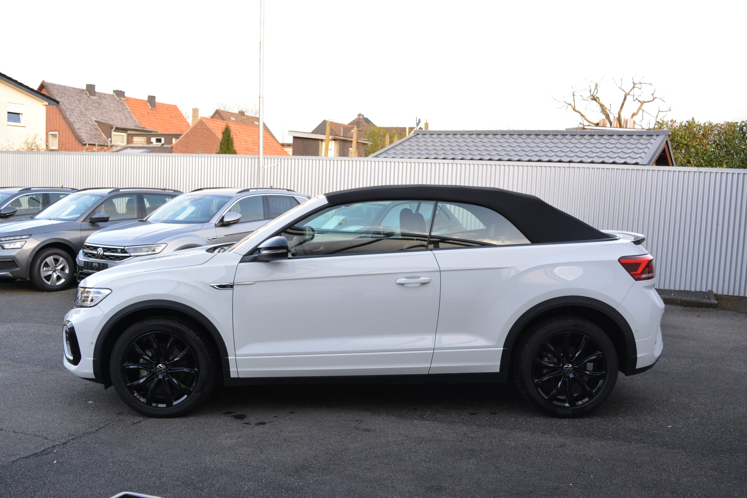 T-ROC Cabrio R-Line 1,5TSI LED ACC KAM Black Style APP