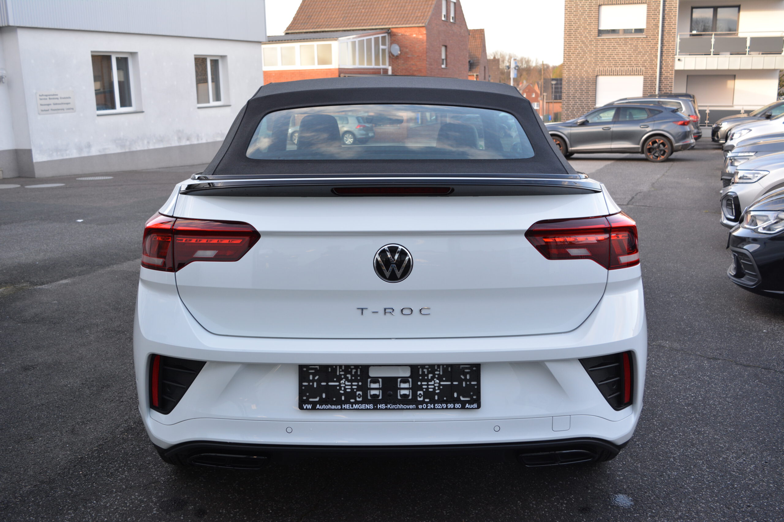 T-ROC Cabrio R-Line 1,5TSI LED ACC KAM Black Style APP