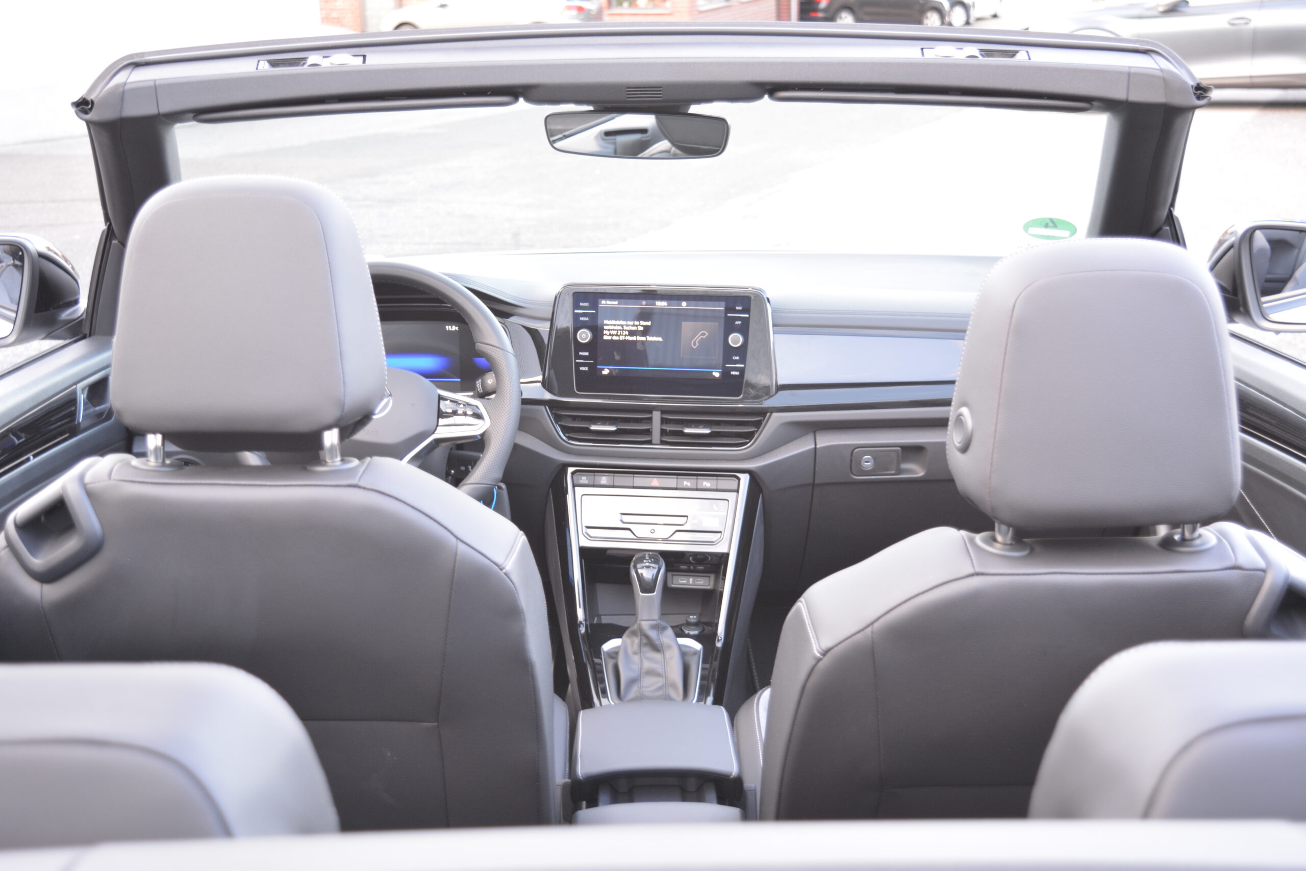 T-ROC Cabrio R-Line 1,5TSI LED ACC KAM Black Style APP