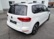 TOURAN 1,5 TSI DSG Highline R-Line AHK KAM NAVI 7Sitze Black Style