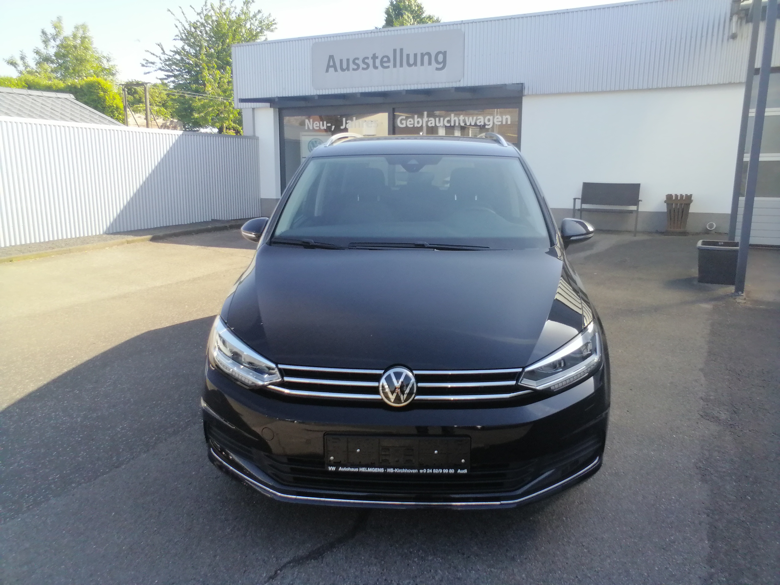 VW TOURAN 1,5 TSI DSG Move IQ AHK KAM ACC APP