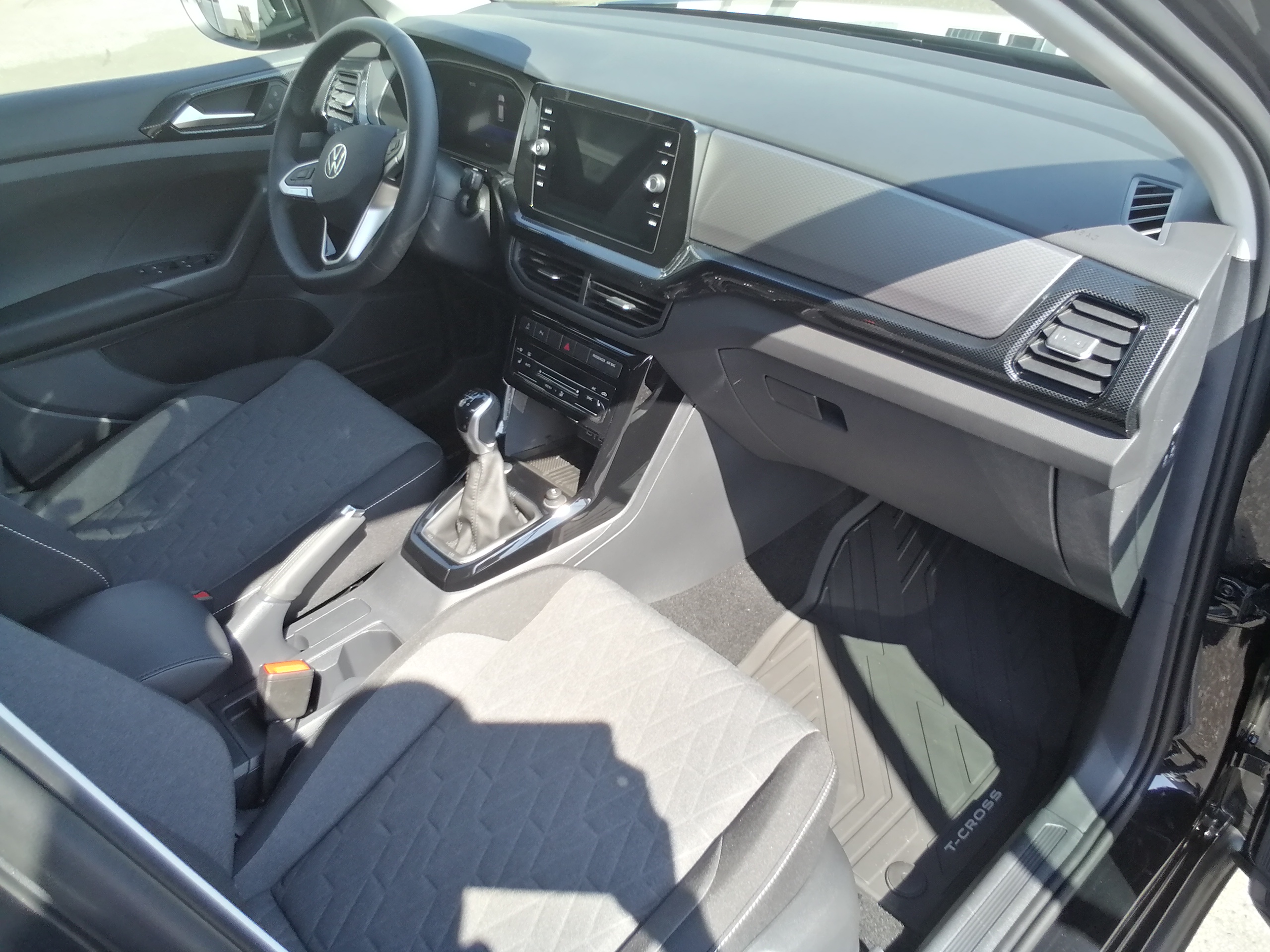 T-Cross 1.0 TSI 116 PS Life LED APP AHK KAM SHZ Clim