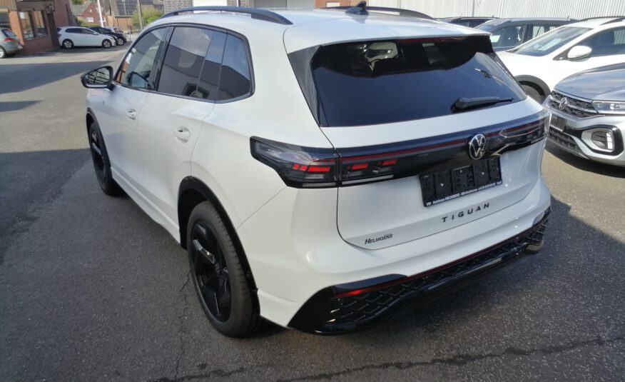 VW TIGUAN 1.5eTSI 150 PS R-Line LED NAVI AHK EPaket Black Style