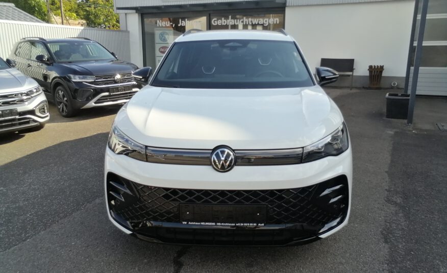 VW TIGUAN 1.5eTSI 150 PS R-Line LED NAVI AHK EPaket Black Style