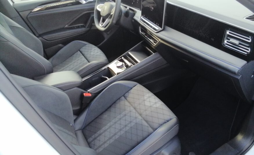 VW TIGUAN 1.5eTSI 150 PS R-Line LED NAVI AHK EPaket Black Style