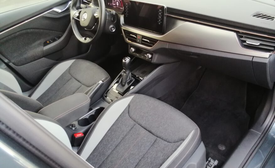 Skoda KAMIQ 1.5 TSI DSG Style LED AHK NAVI ACC KAM LMF
