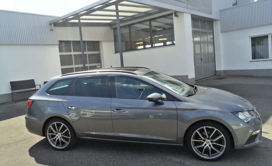 SEAT LEON ST FR 1,4 150 PS NAVI PANO SHZ GRA APP PDC