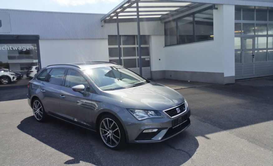 SEAT LEON ST FR 1,4 150 PS NAVI PANO SHZ GRA APP PDC