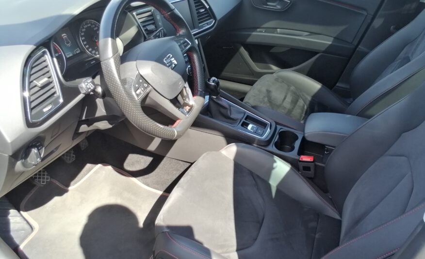 SEAT LEON ST FR 1,4 150 PS NAVI PANO SHZ GRA APP PDC