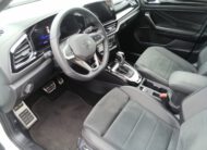 VW T-ROC 1,5 TSI DSG R-Line LED PANO NAVI ACC KAM Easy Open