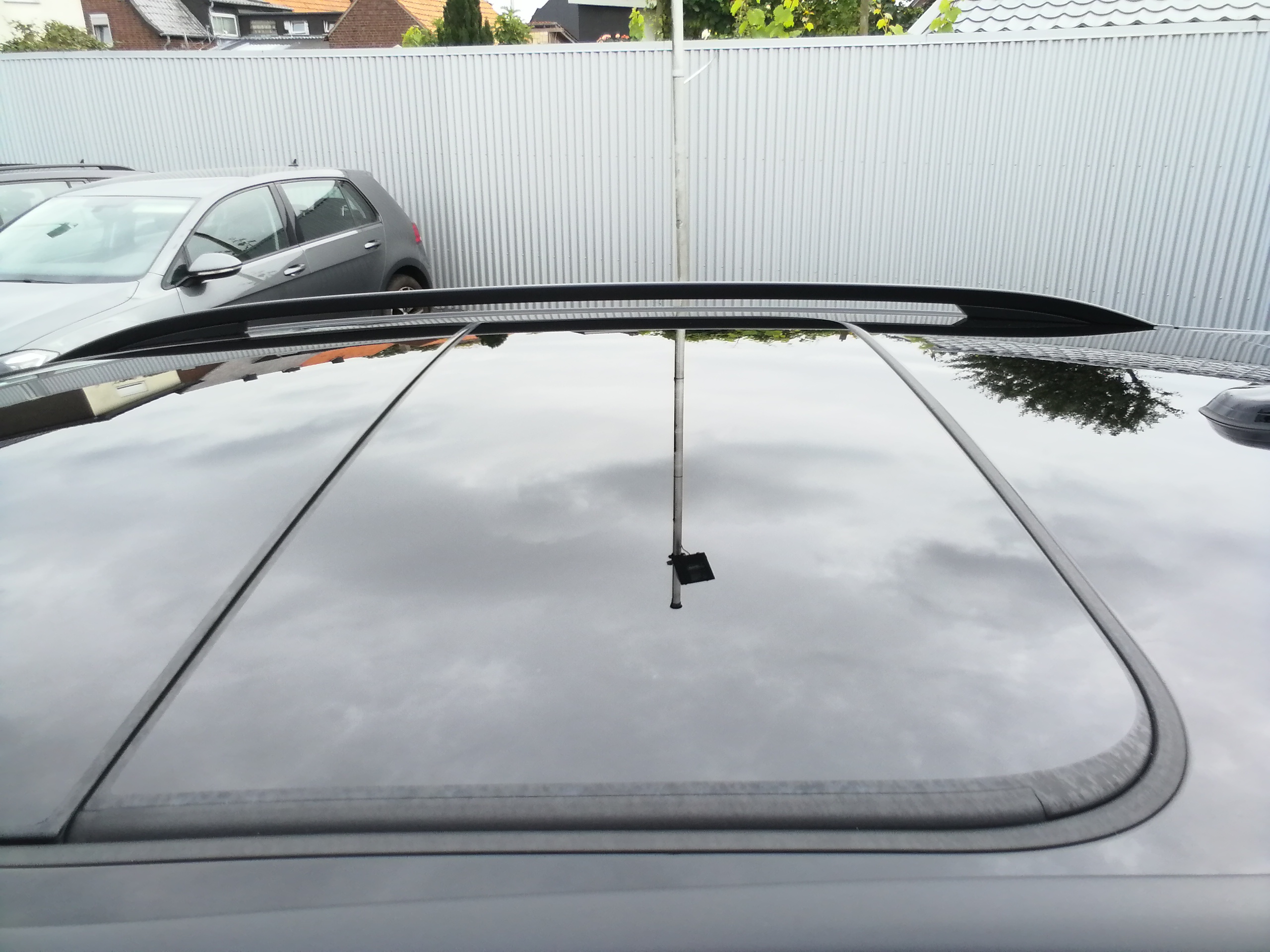 VW T-ROC 1,5 TSI DSG R-Line LED PANO NAVI ACC KAM Easy Open