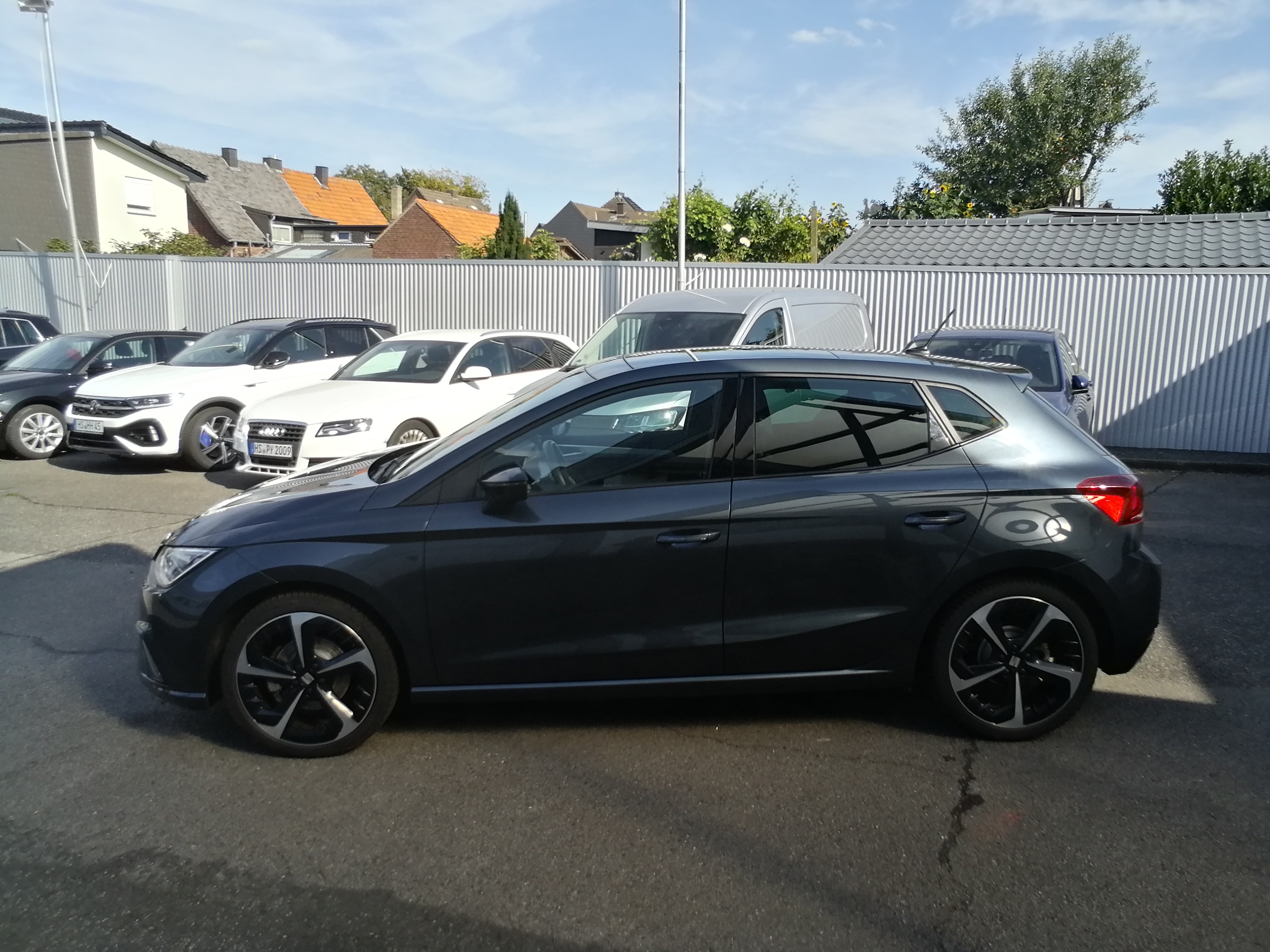 SEAT IBIZA FR 1,0 TSI 110 PS DSG LED SHZ PANO NAVI KAM LMF18