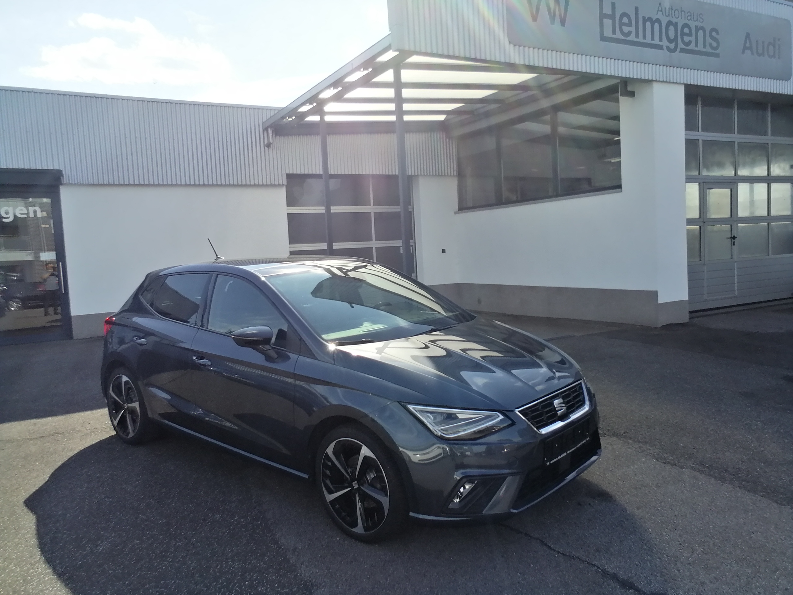 SEAT IBIZA FR 1,0 TSI 110 PS DSG LED SHZ PANO NAVI KAM LMF18