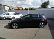 VW GOLF 1,5 TSI Highline R-Line LED SHZ ACC KAM 18LMF