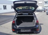 VW GOLF 1,5 TSI Highline R-Line LED SHZ ACC KAM 18LMF