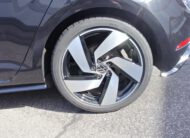 VW GOLF 1,5 TSI Highline R-Line LED SHZ ACC KAM 18LMF