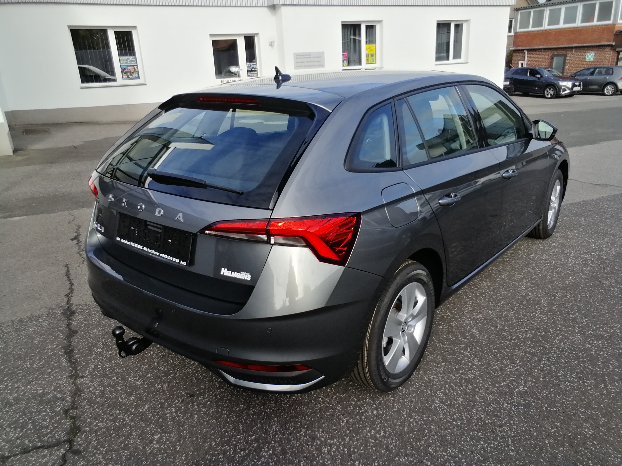 Skoda Scala 1,0 TSI 130 Jahre LED GRA AHK LMF KAM SHZ