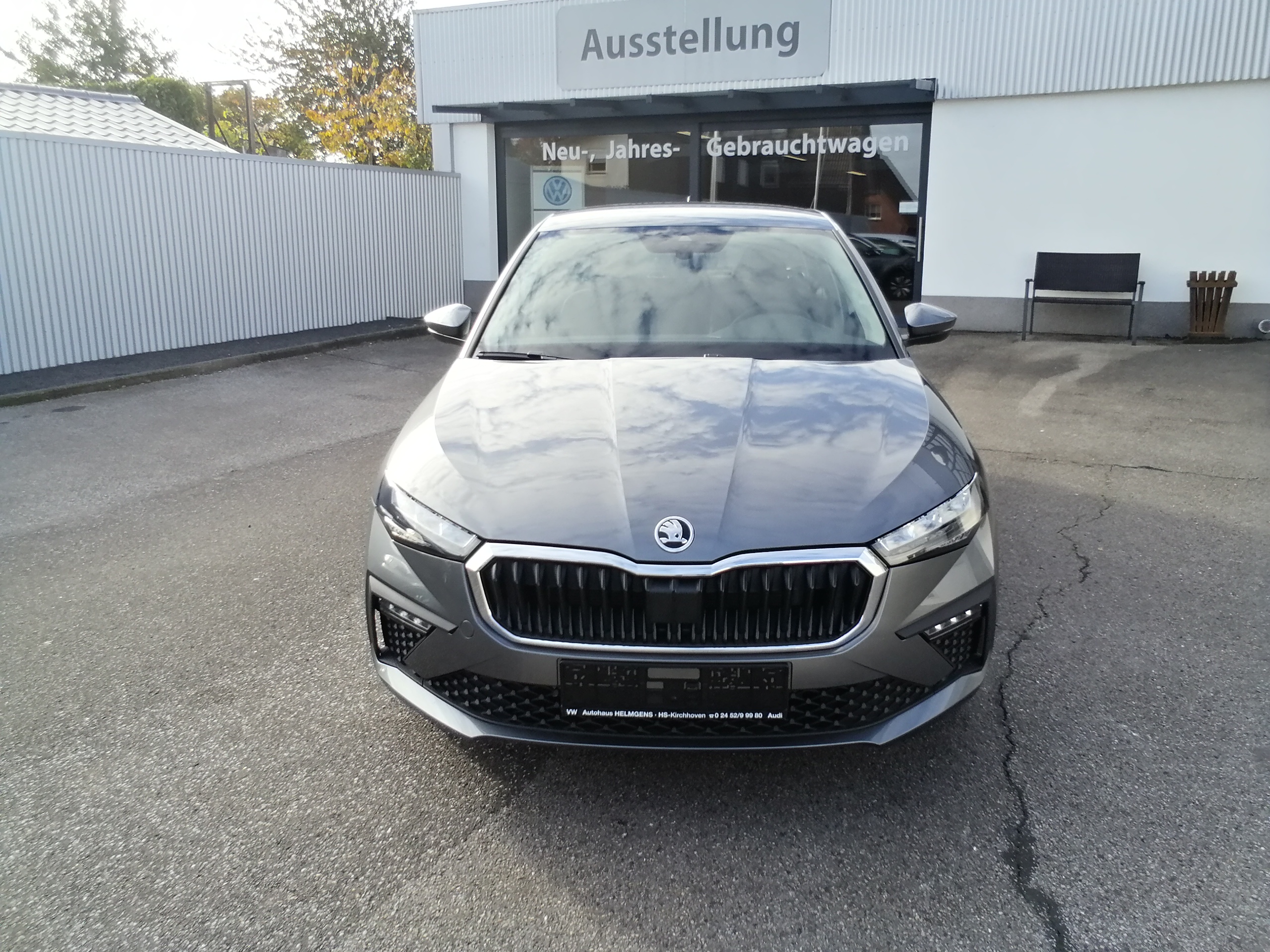Skoda Scala 1,0 TSI 130 Jahre LED GRA AHK LMF KAM SHZ