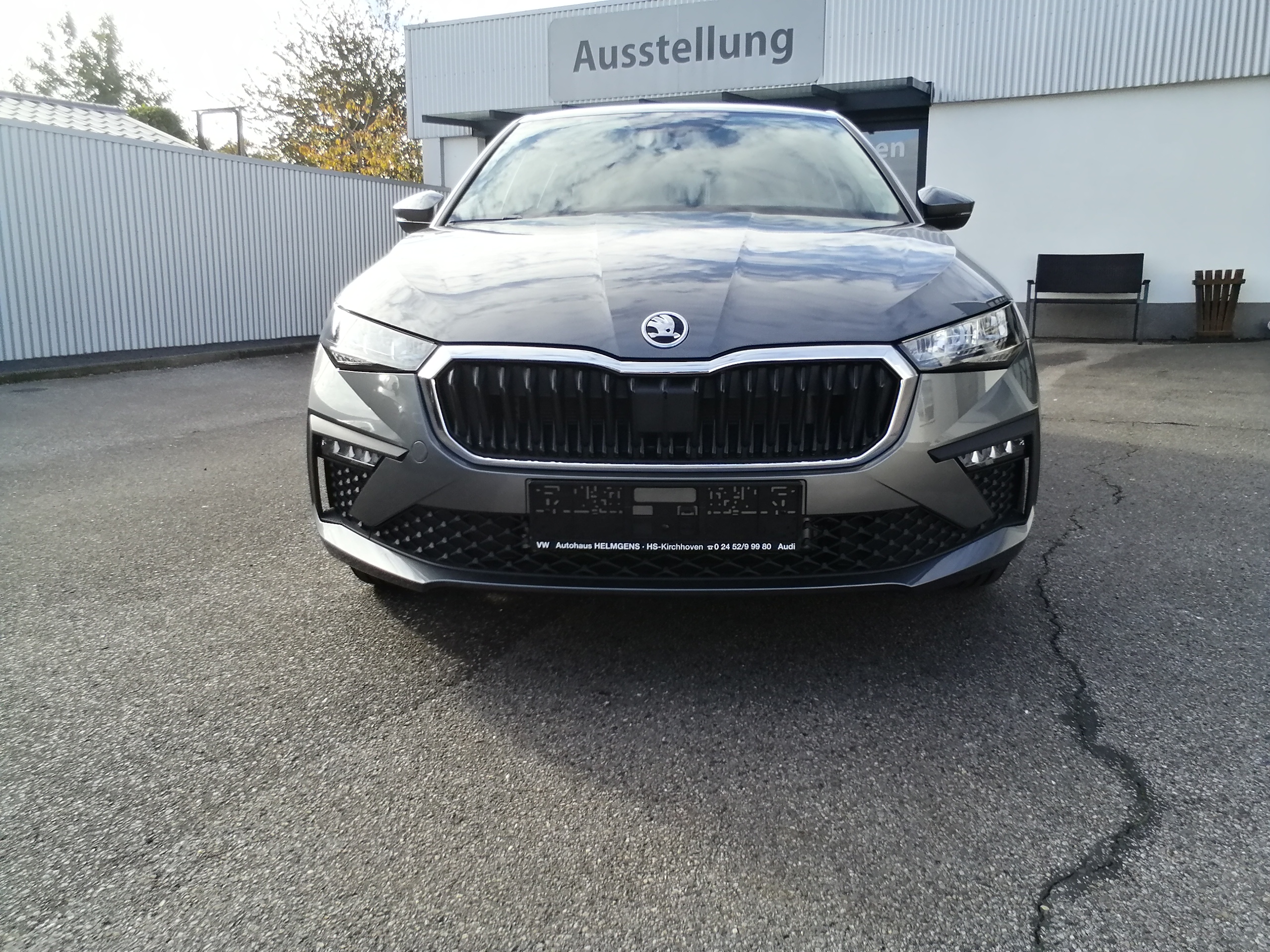 Skoda Scala 1,0 TSI 130 Jahre LED GRA AHK LMF KAM SHZ