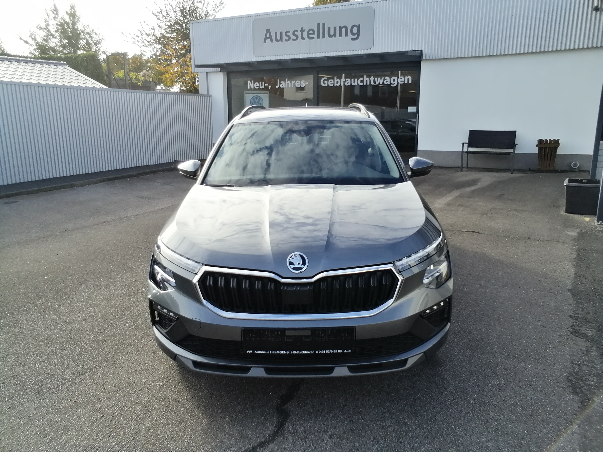 Skoda Kamiq 1,0 TSI DSG 130 Jahre LED AHK APP SHZ KAM GRA LMF