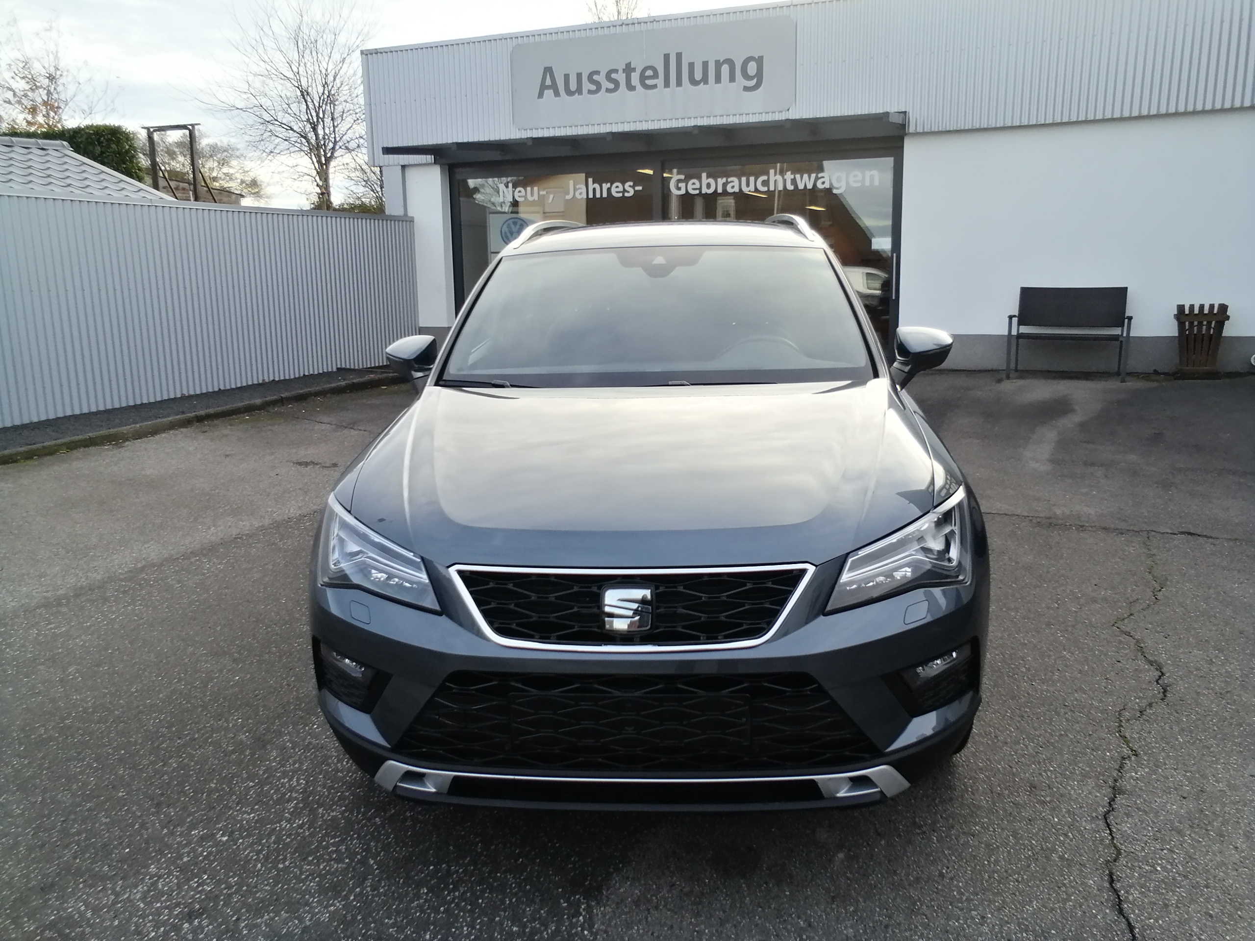 SEAT Ateca 1,4 TSI Xcellence NAVI LED AHK ACC SHZ