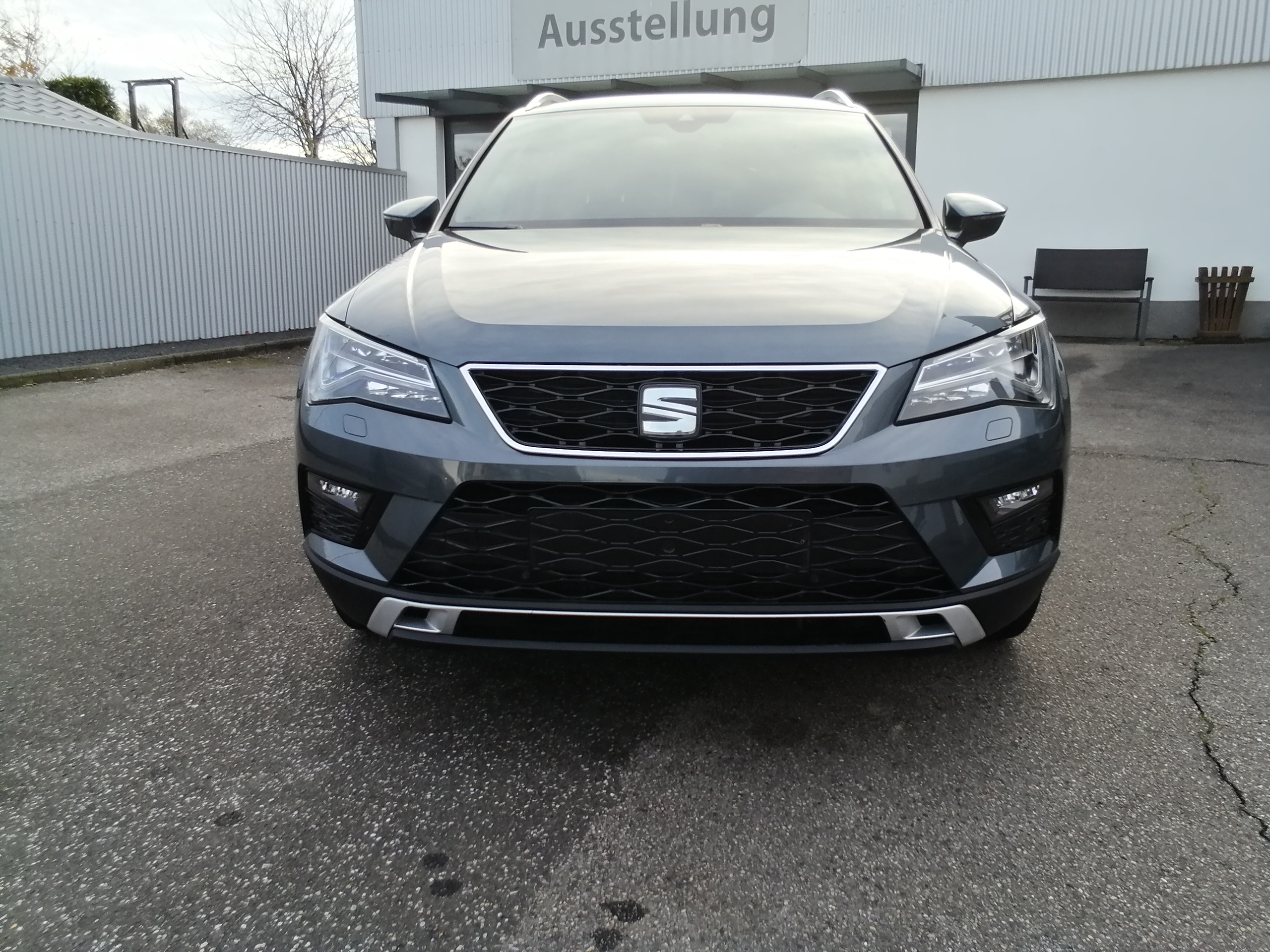 SEAT Ateca 1,4 TSI Xcellence NAVI LED AHK ACC SHZ
