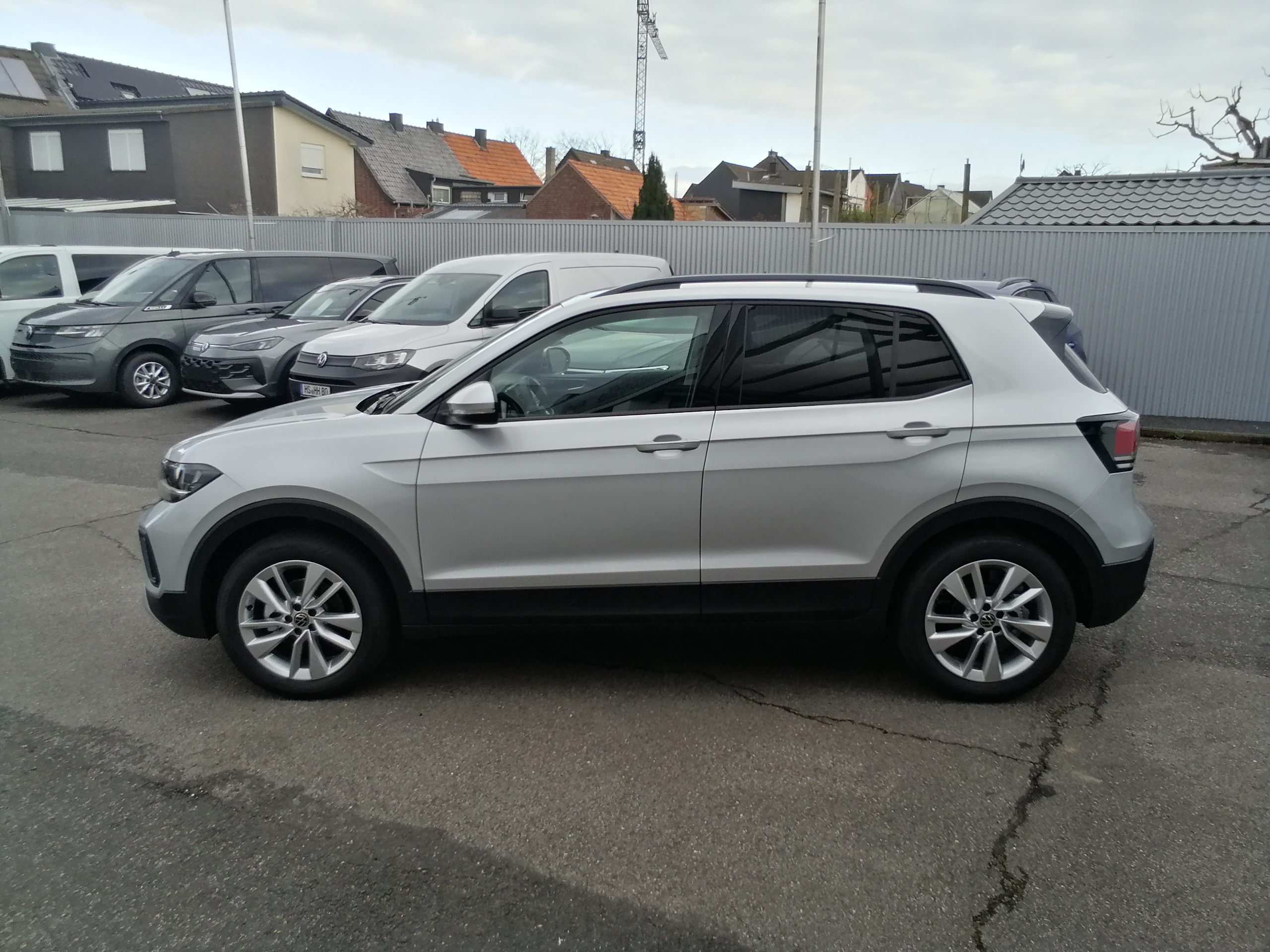 VW T-Cross 1.0 TSI 116PS DSG Life LED SHZ KAM APP LMF17