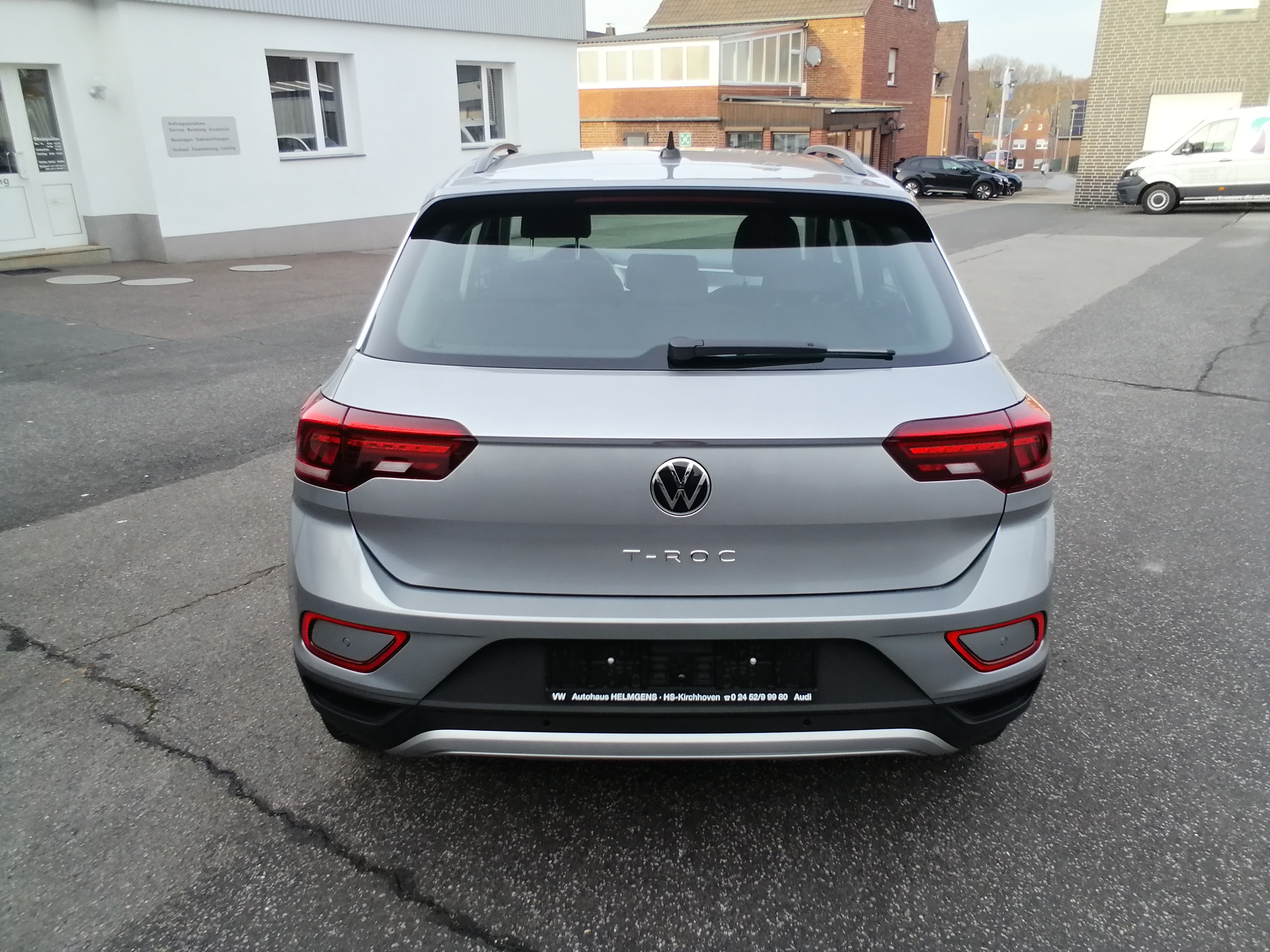 VW T-Roc 1,5 TSI LIFE ACC KAM APP SHZ LMF