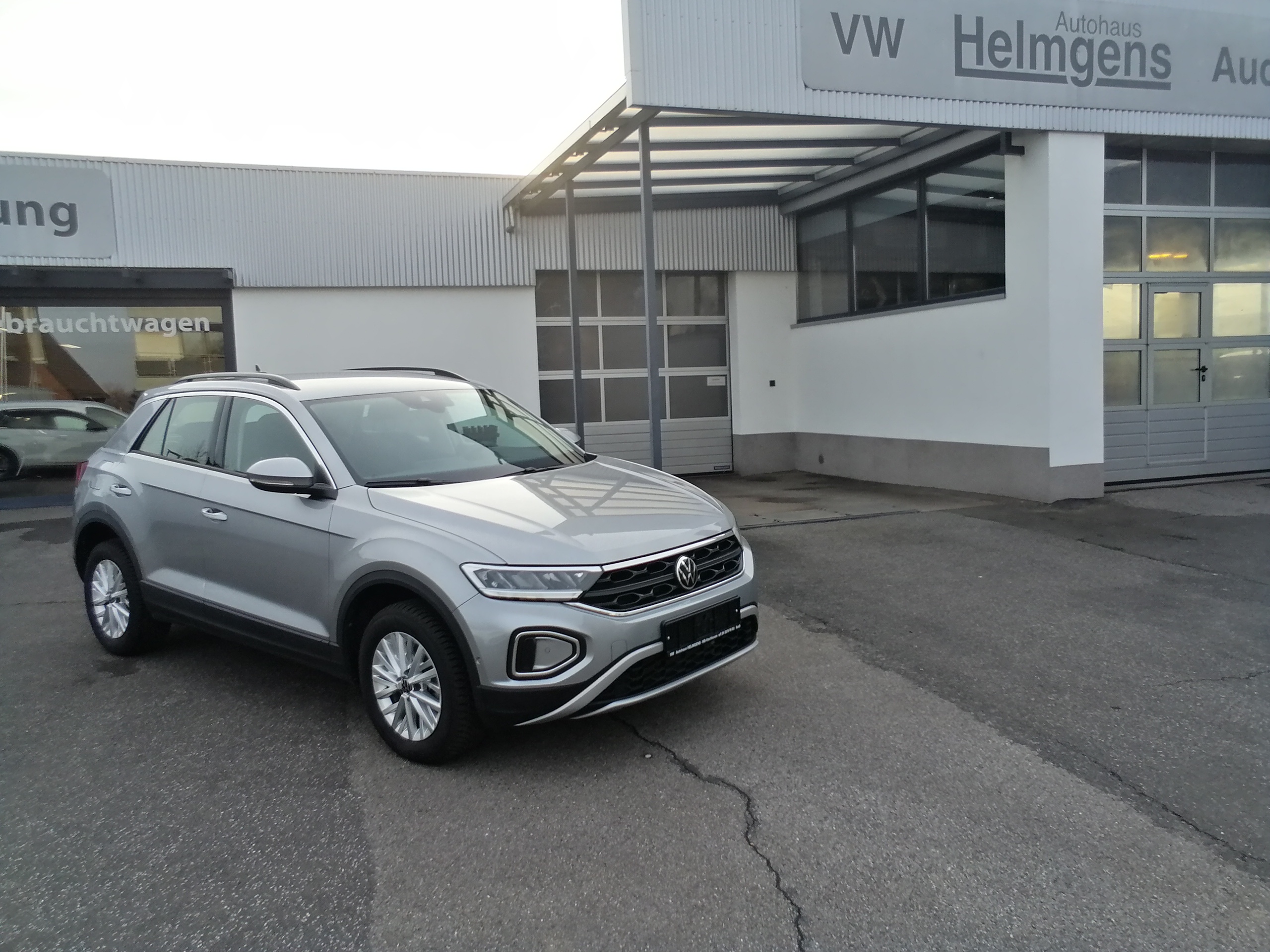 VW T-Roc 1,5 TSI LIFE ACC KAM APP SHZ LMF