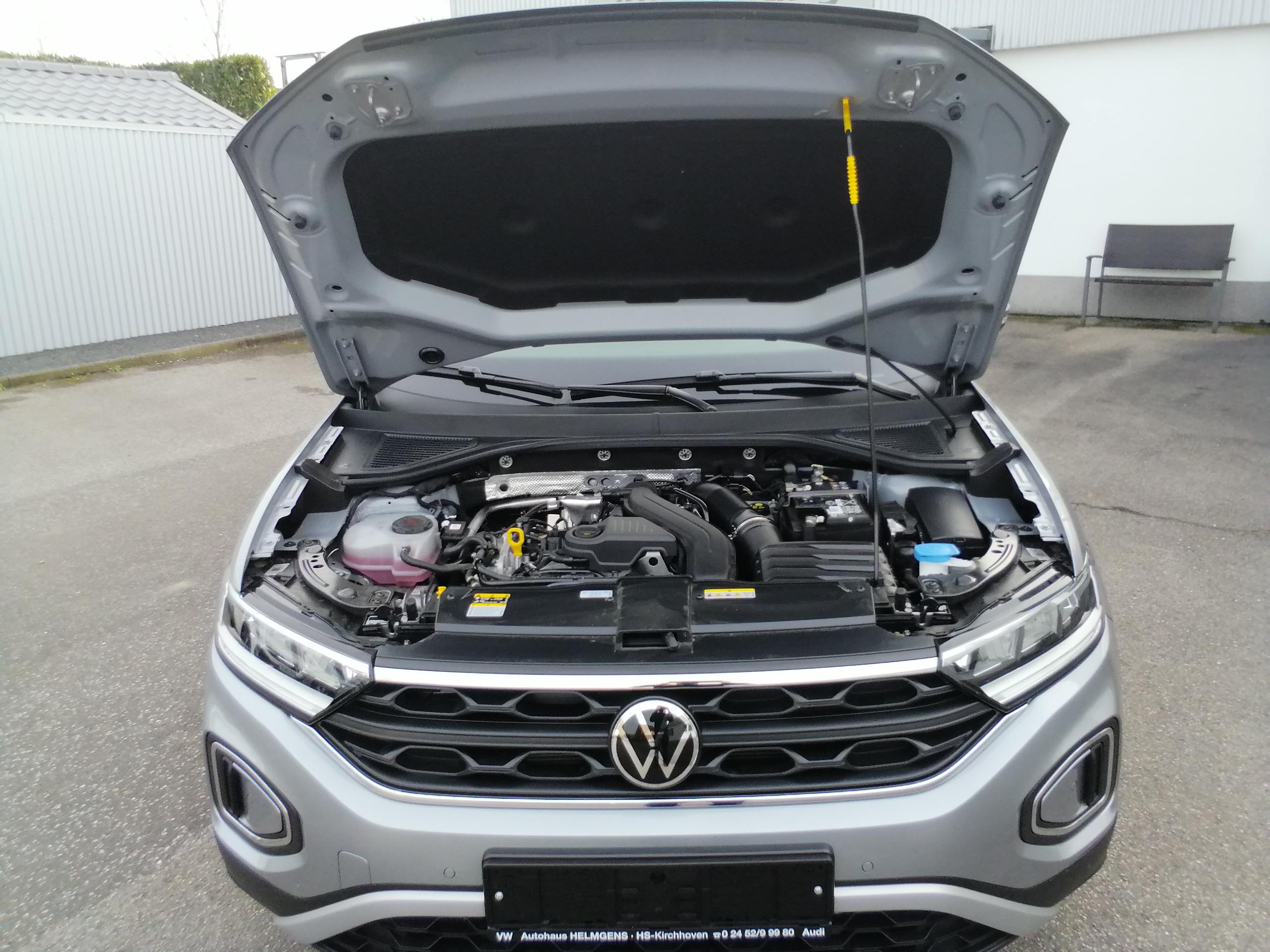 VW T-Roc 1,5 TSI LIFE ACC KAM APP SHZ LMF